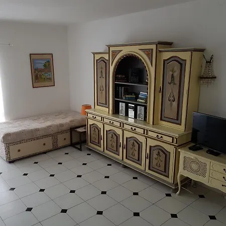 Bellevue Nr. 6 * Carvoeiro (Lagoa)